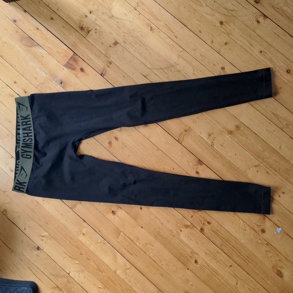 Gymshark black leggings, squat proof, small - Picture 1 of 2